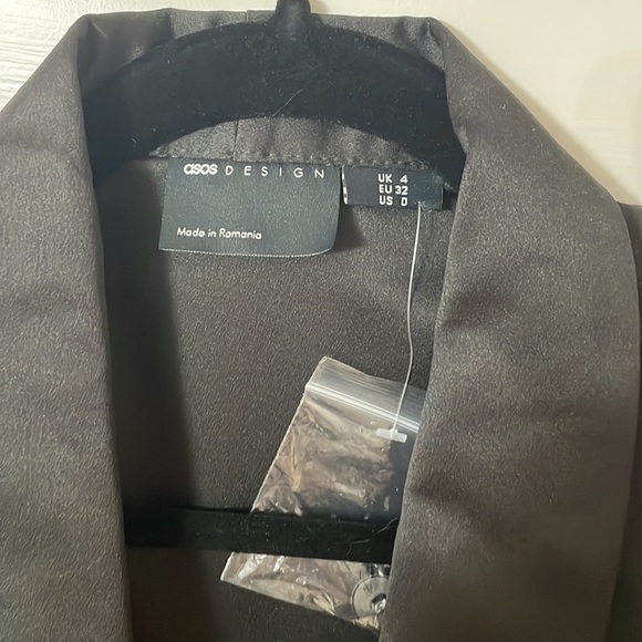 Asos design tuxedo jumpsuit - Picture 7 of 11